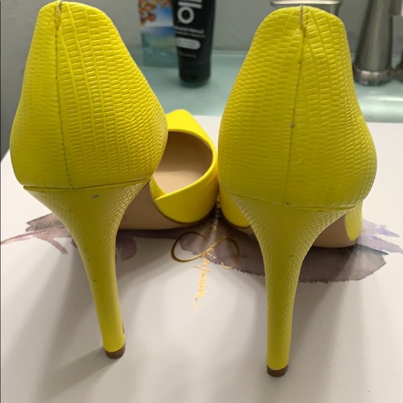 Jessica Simpson pumps - Picture 3 of 7